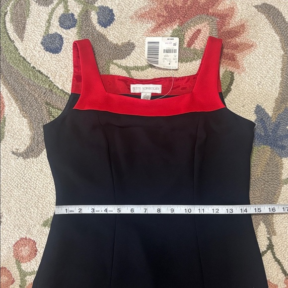 Petite Sophisticate 80s 90s Black and Red sleeveless Mini Dress, 2 - Picture 4 of 12